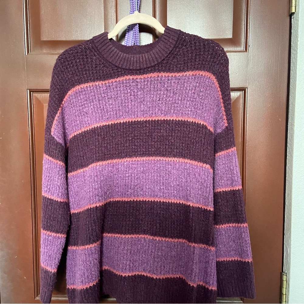 Knit sweater